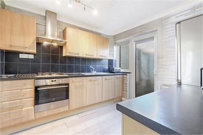 122 Nith Street, Dunfermline, KY11 4LT - image 9