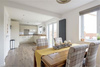 27 Kirkwood Crescent, Dunbar, East Lothian, EH42 1FS - image 4