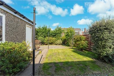 165 Pitcorthie Drive,
Dunfermline,
KY11 8BJ - image 16