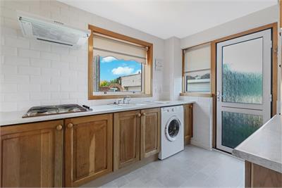 165 Pitcorthie Drive,
Dunfermline,
KY11 8BJ - image 7