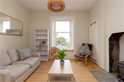 18 3F2 Viewforth Gardens, Bruntsfield EH10 4ET - image 3