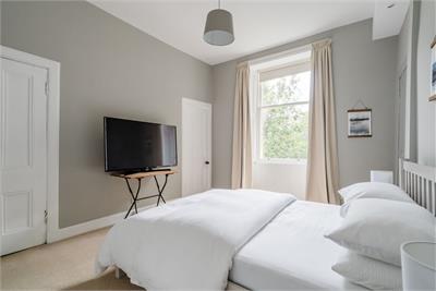 43/4 Montgomery Street, Edinburgh, EH7 5JX - image 16