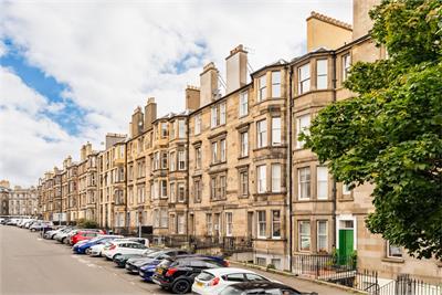 43/4 Montgomery Street, Edinburgh, EH7 5JX - image 1