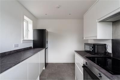 8F Forrester Park Avenue, Edinburgh, EH12 9AH - image 6