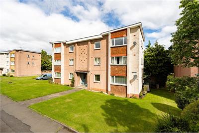 8F Forrester Park Avenue, Edinburgh, EH12 9AH - image 1