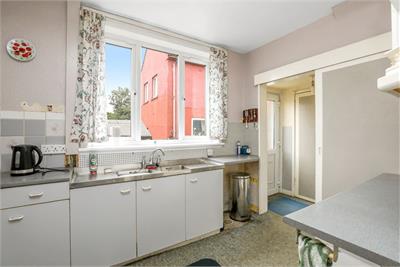 8 McCall Gardens, East Linton, EH40 3AW - image 4
