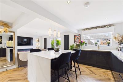 7 Kirkwood Crescent, Dunbar, EH42 1FS - image 2