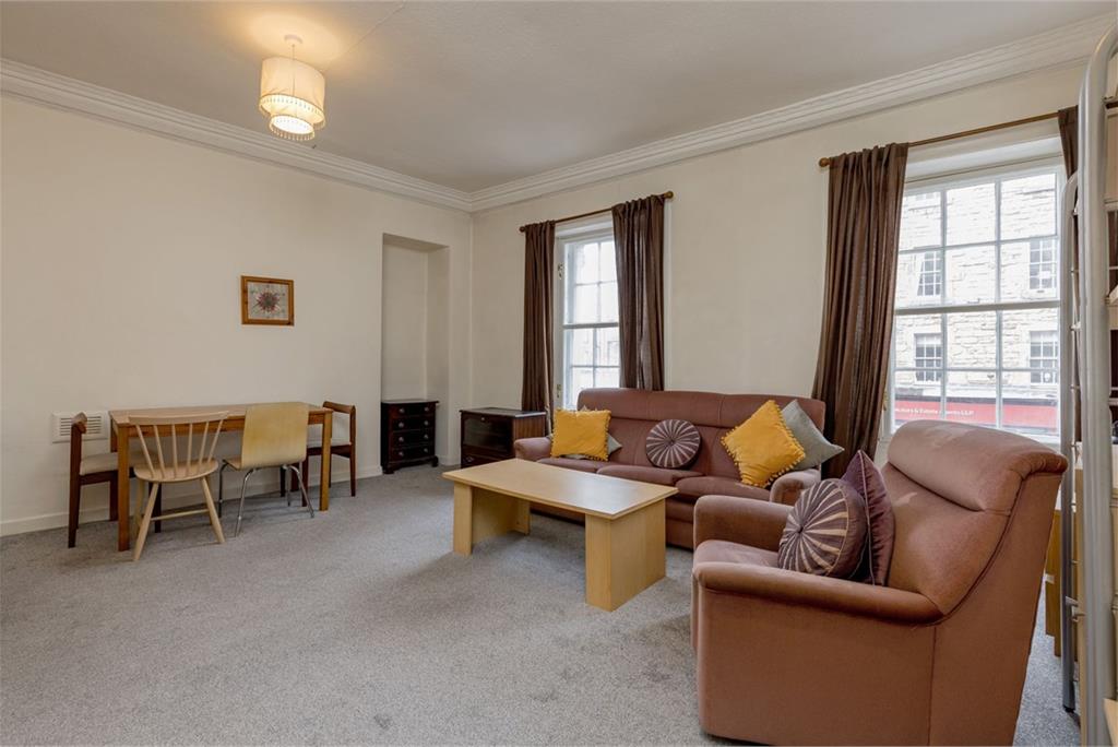 21/3 East Crosscauseway, Edinburgh, EH8 9HE - image 2