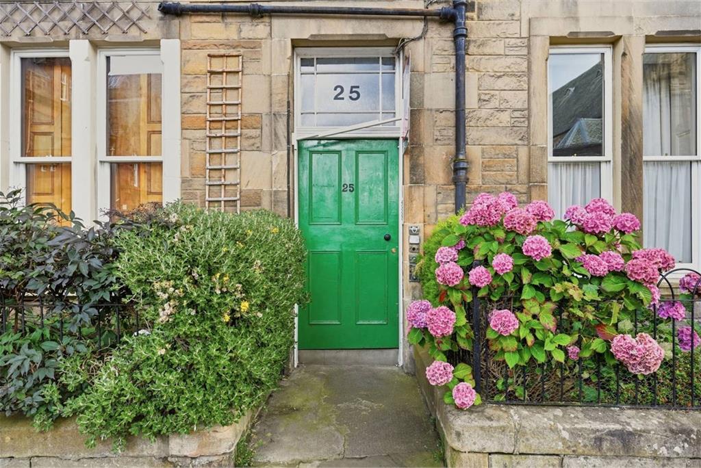 25/12 Montpelier, Bruntsfield, EH10 4LY - image 24