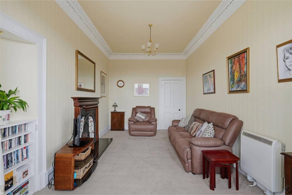 25/12 Montpelier, Bruntsfield, EH10 4LY - image 4