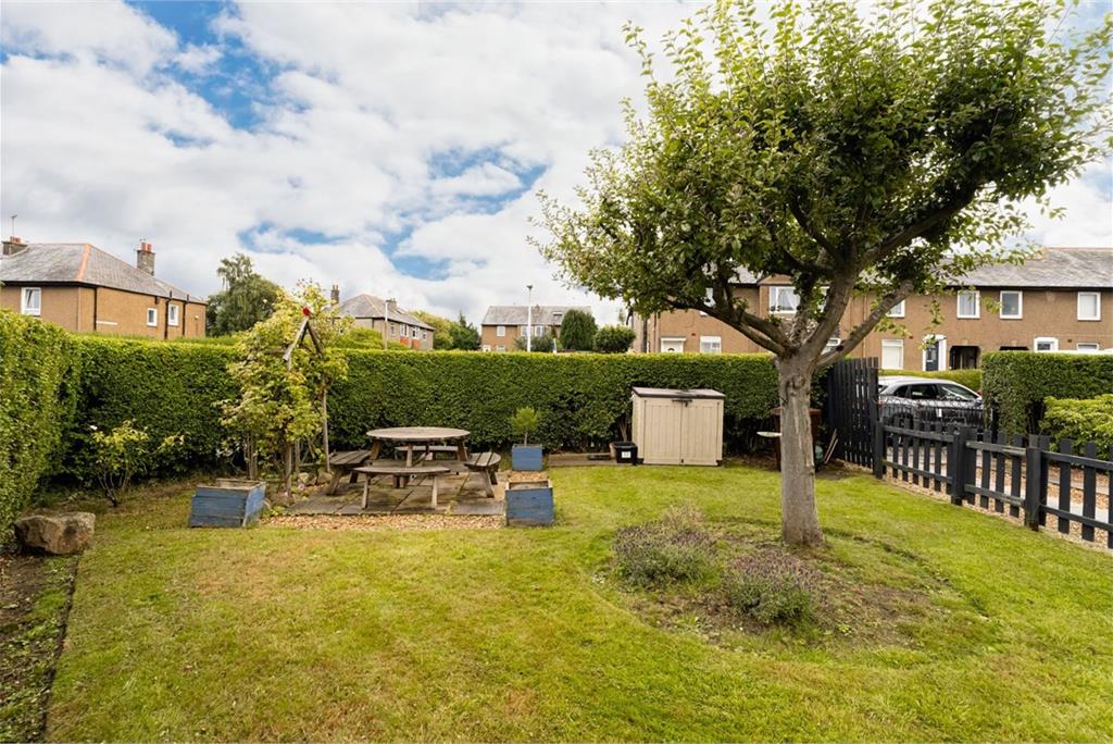 52 Broomfield Crescent, Edinburgh, EH12 7LT - image 19