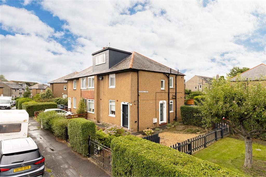 52 Broomfield Crescent, Edinburgh, EH12 7LT - image 24
