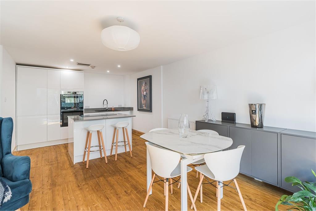 8/1 Colonsay View, Edinburgh, EH5 1FH - image 14