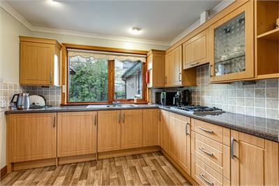 21 Shawpark Crescent, Selkirk, TD7 4EX - image 8