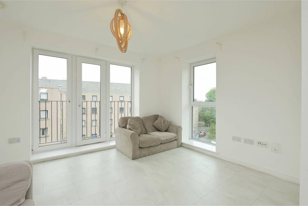 1/14 Elsie Inglis Way, Abbeyhill, EH7 5FQ - image 5