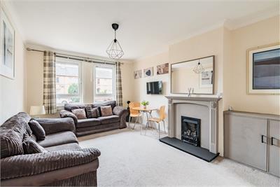 108 Stenhouse Crescent, Edinburgh EH11 3HU - image 2