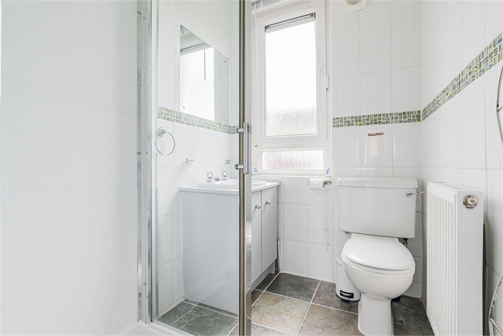 108 Stenhouse Crescent, Edinburgh EH11 3HU - image 11