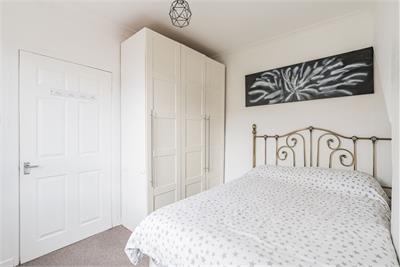 108 Stenhouse Crescent, Edinburgh EH11 3HU - image 7