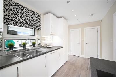 21 Boswall Gardens, Edinburgh, EH5 2BN - image 6