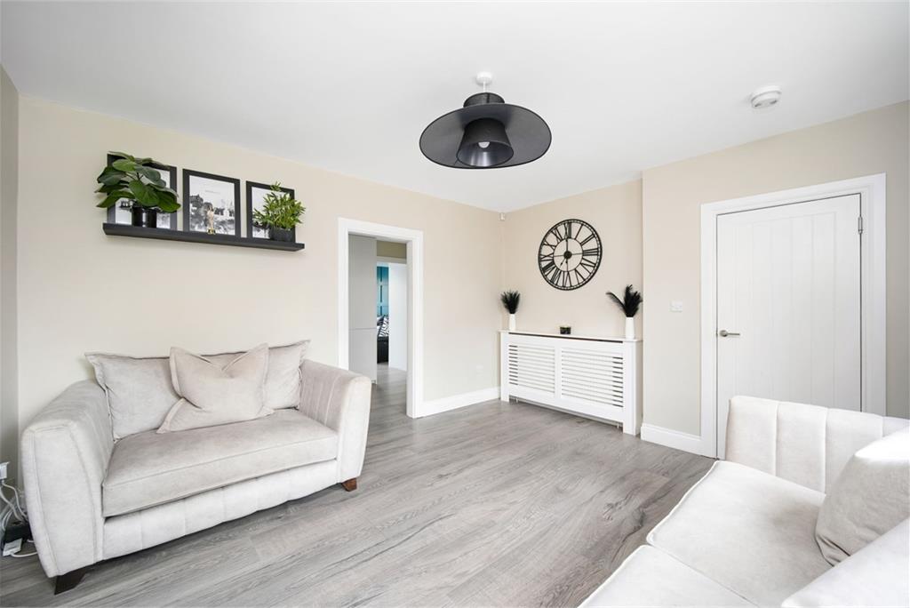 21 Boswall Gardens, Edinburgh, EH5 2BN - image 9