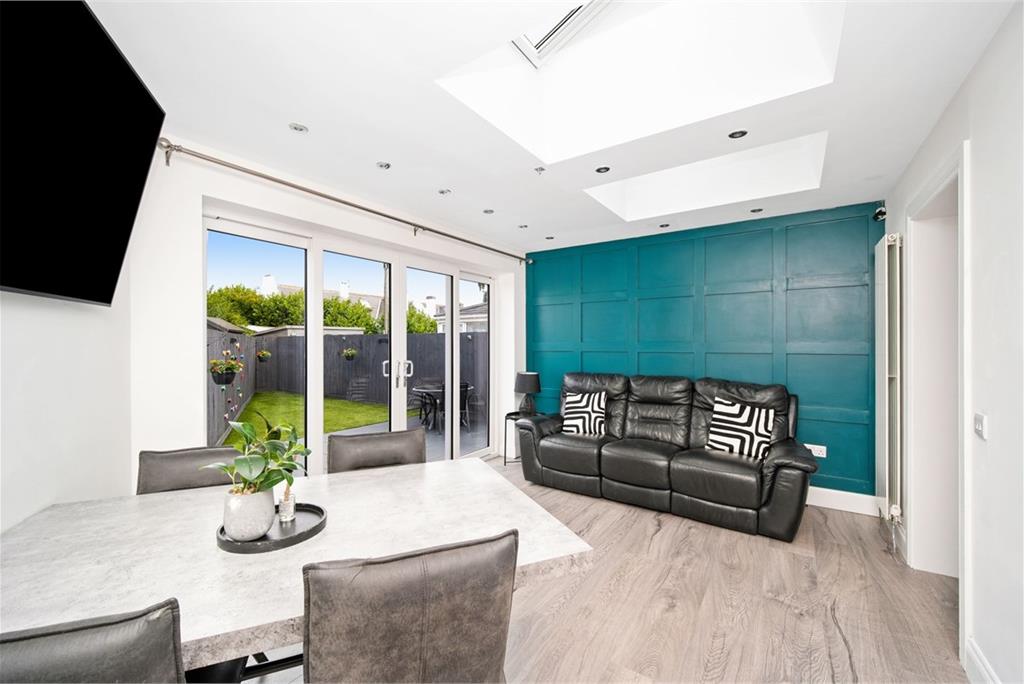 21 Boswall Gardens, Edinburgh, EH5 2BN - image 10