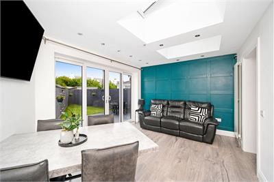 21 Boswall Gardens, Edinburgh, EH5 2BN - image 10
