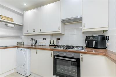 6/4 Piershill Terrace, Piershill, EH8 7ES - image 5