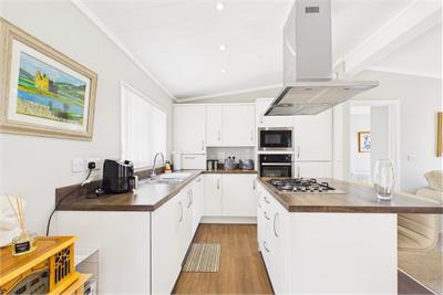 9 Rosebank Park Homes, Meadow Road, Leuchars, St. Andrews, KY16 0EU - image 4