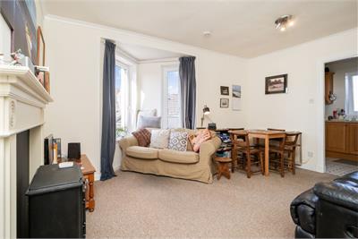 12/16 Duddingston Mills, Edinburgh, EH8 7TU - image 3