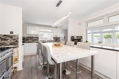 11 Saint Kentigern Road, Penicuik, EH26 9AE - image 4