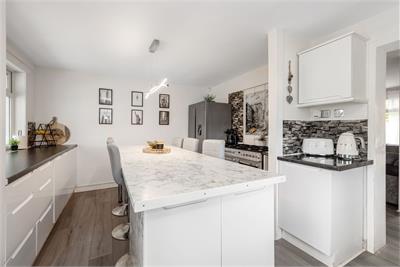 11 Saint Kentigern Road, Penicuik, EH26 9AE - image 5