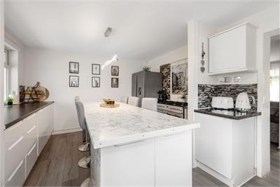 11 Saint Kentigern Road, Penicuik, EH26 9AE - image 5