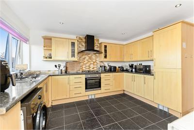 47 Strathyre Drive, Stoneyburn, EH47 8AZ - image 6