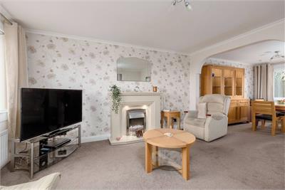 105 Baberton Mains Drive, Edinburgh, EH14 3DA - image 3