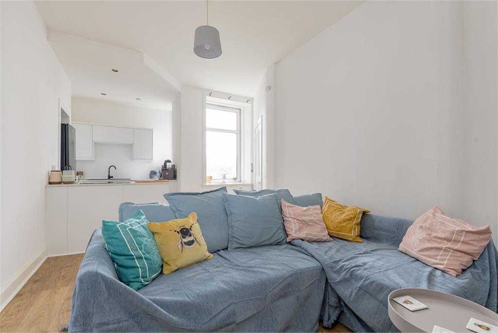 1, 3f3, Dalgety Avenue, Edinburgh, EH7 5UF - image 4