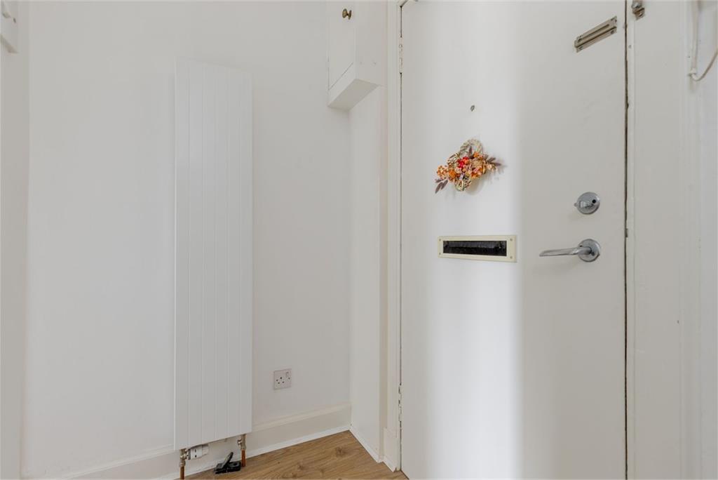 1, 3f3, Dalgety Avenue, Edinburgh, EH7 5UF - image 10