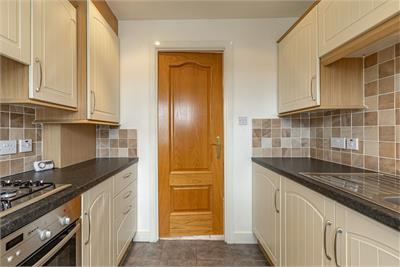 41 Hendersons Court, Kelso, TD5 7BG - image 9