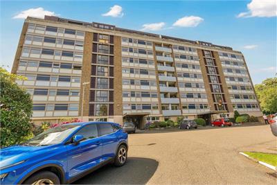 4 Ravelston Heights, Ravelston House Park, Edinburgh, EH4 3LX - image 1