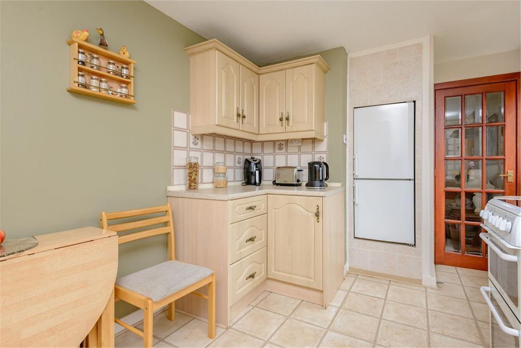 3/6 Northfield Drive, Northfield, EH8 7RR - image 7