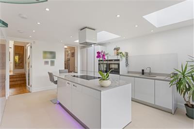 3 St Ronan's Terrace, Edinburgh, EH10 5NG - image 12