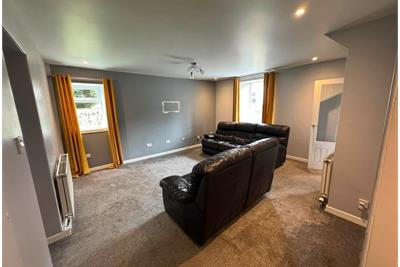 23 Mill Street, Dalbeattie, DG5 4HE - image 3