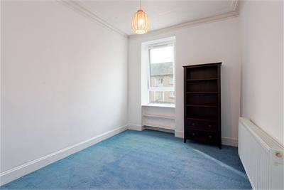Flat 1/2, 33 East King Street, , G84 7QJ - image 9