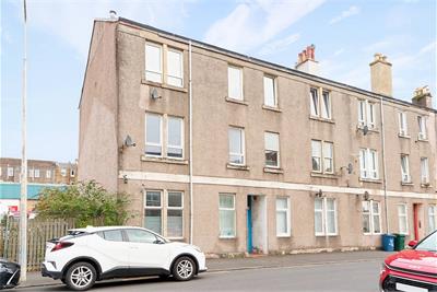 Flat 1/2, 33 East King Street, , G84 7QJ - image 1