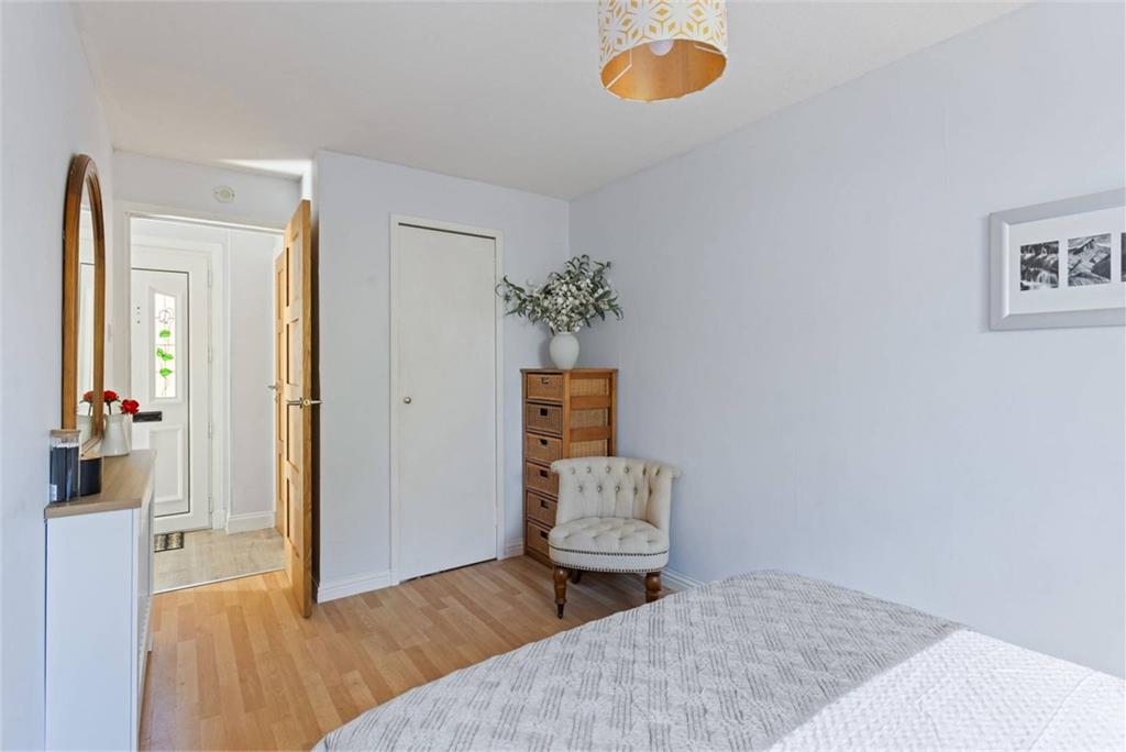 9 Fair A Far, Cramond, Edinburgh, EH4 6QB - image 13