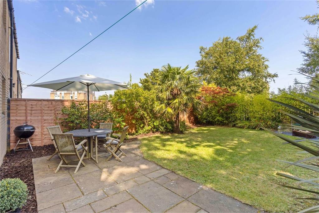 9 Fair A Far, Cramond, Edinburgh, EH4 6QB - image 19