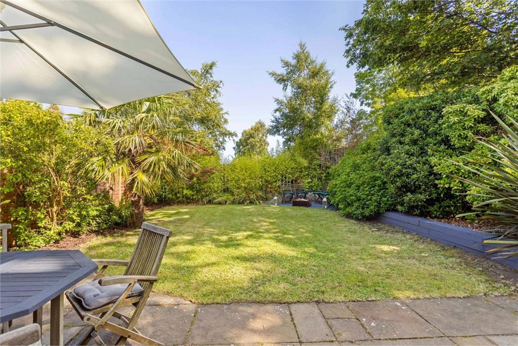 9 Fair A Far, Cramond, Edinburgh, EH4 6QB - image 20