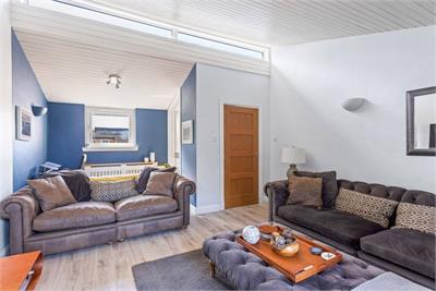 9 Fair A Far, Cramond, Edinburgh, EH4 6QB - image 4