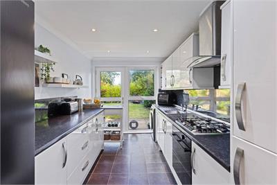 9 Fair A Far, Cramond, Edinburgh, EH4 6QB - image 8