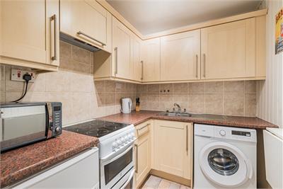 17 (GF1), Stewart Terrace, Edinburgh, EH11 1UP - image 3