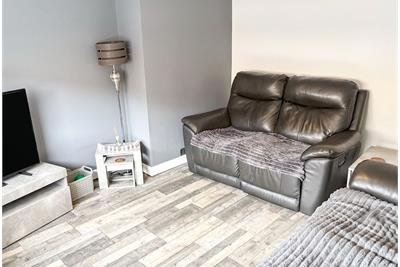 6 Dippin Place,
Saltcoats,
KA21 6AB - image 3